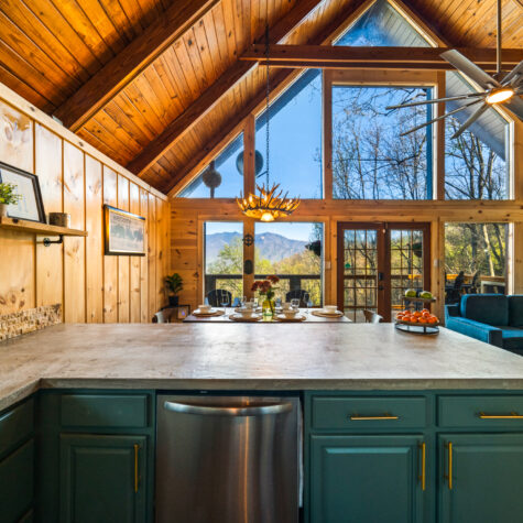 1427-Nordic-Dr-Gatlinburg-TN-15