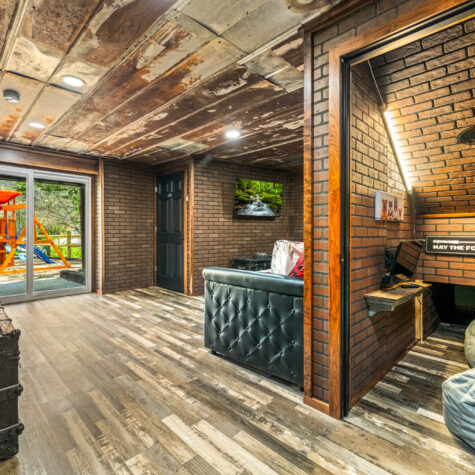 1443-Hurst-Way-Sevierville-TN-40