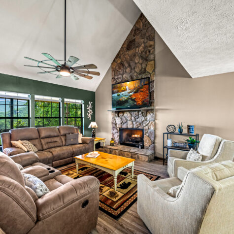 2023-Tiffany-Way-Sevierville-TN-13