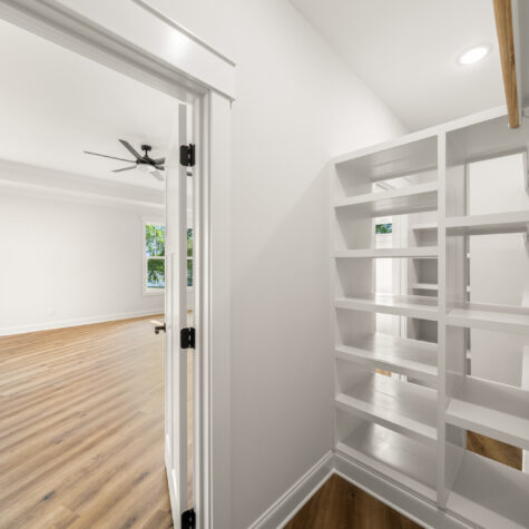 210-Charlie-Ln-Maryville-TN-25