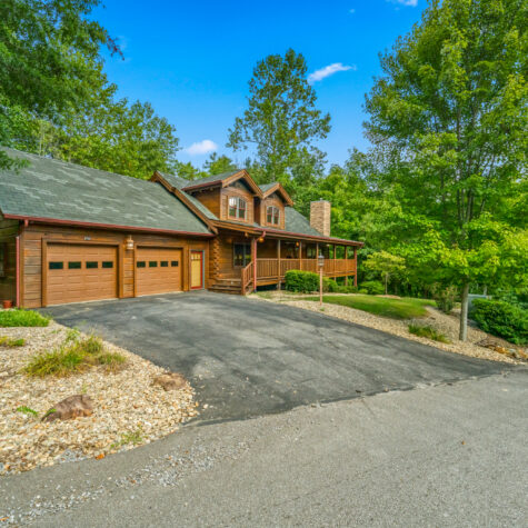 2746-Cedar-Falls-Way-Sevierville-TN-4