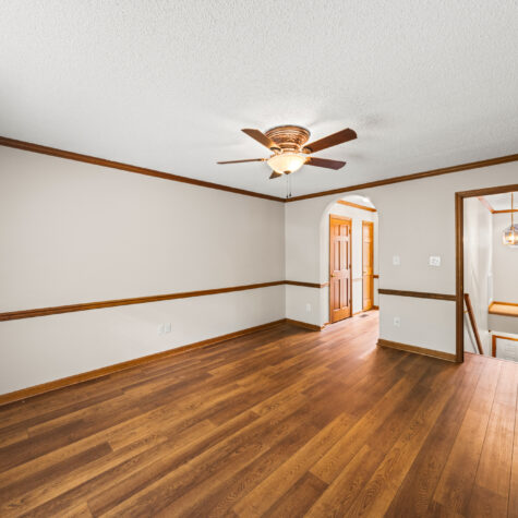 5039-Griffins-Gate-Ln-Knoxville-TN-13