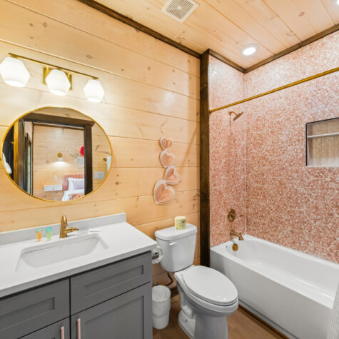 592-Warbonnet-Wy-Pigeon-Forge-TN-25