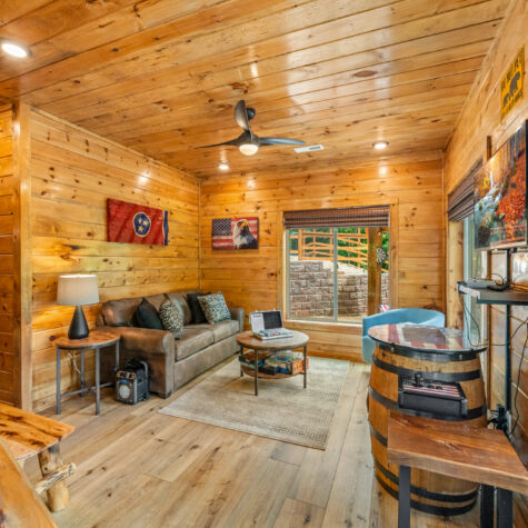 821-Perry-Dr-Gatlinburg-TN-27