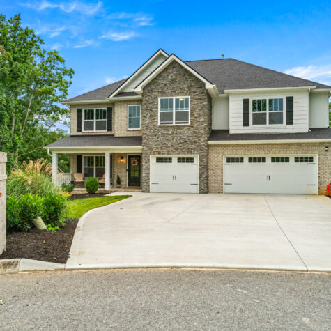8426-Kiva-Dunes-Ln-Knoxville-TN-1