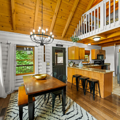 945-Scenic-Trail-Gatlinburg-TN-10