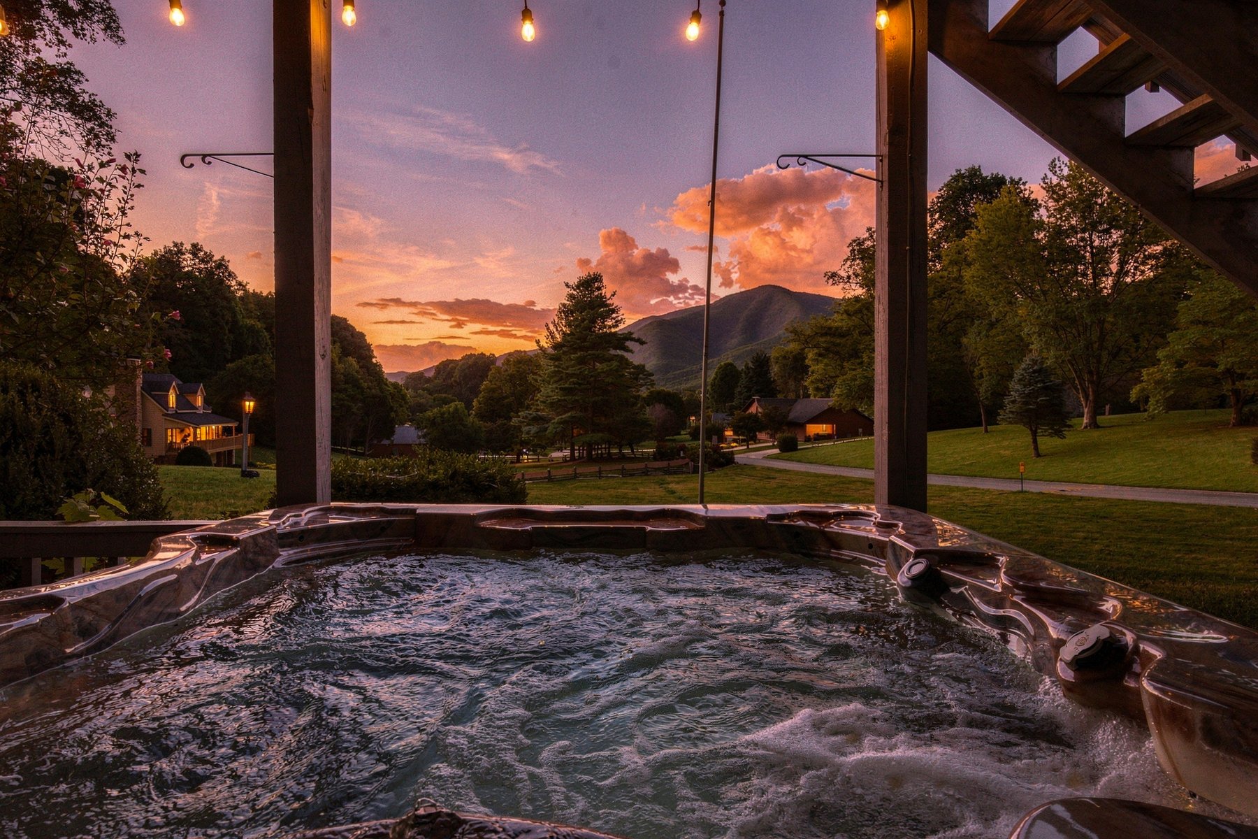Hot tub facing a vivid Wears Valley sunset