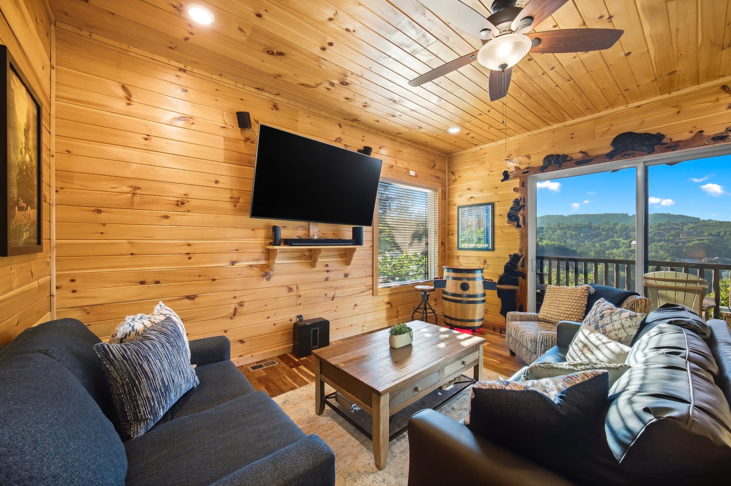 Lower living with mountain view