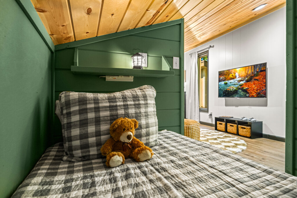 1014-N-Ridge-Pl-Sevierville-TN-46 Kids bed in a short term rental property photographed in Sevierville TN