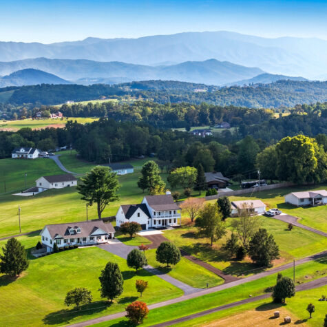 183-Thorn-Rd-Newport-TN-63