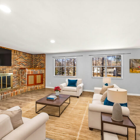 Living Room of an MLS listing photographed in Farragut TN - Virt