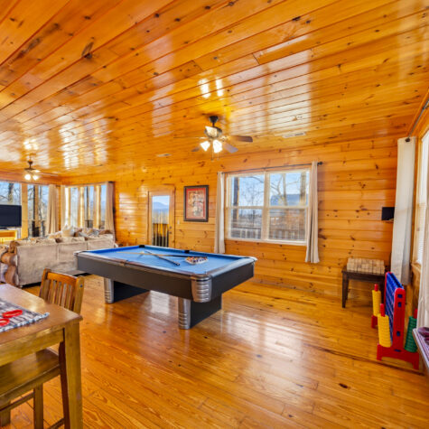 2022-Oakmont-Dr-Sevierville-TN-40