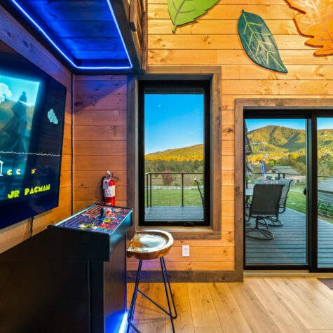 3027-Wonder-Mdws-Ln-Pigeon-Forge-TN-11