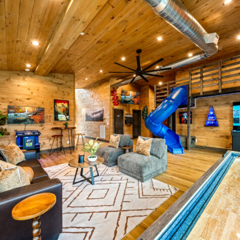 3027-Wonder-Mdws-Ln-Pigeon-Forge-TN-42