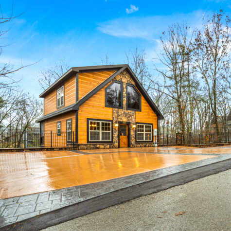 Front Exterior of a cabin STR Property photographed in Pigeon Fo