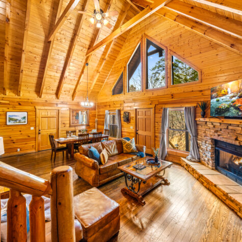 Living Space of an STR property photographed in Pigeon Forge TN