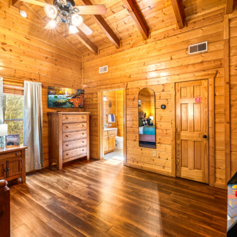 Bedroom shot of an STR Property photographed in Pigeon Forge TN