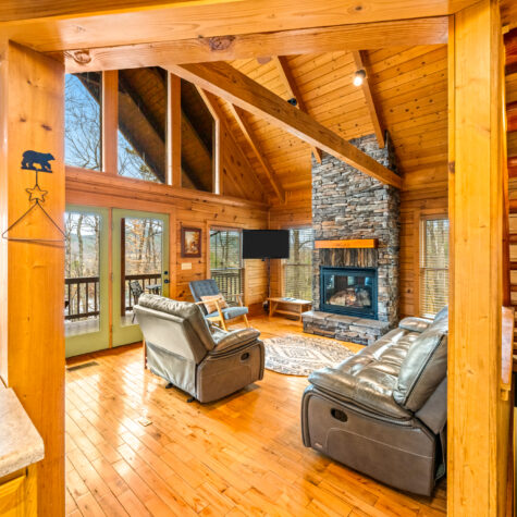 Living Space of an STR property photographed in Sevierville TN