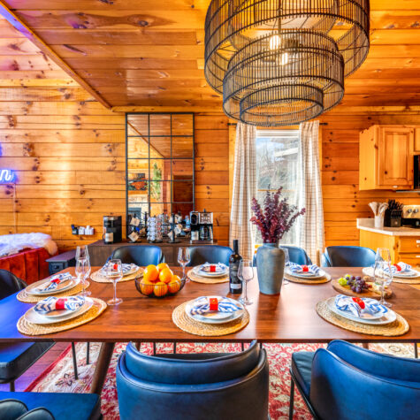 Dining area of a STR property photographed in Pigeon Forge TN