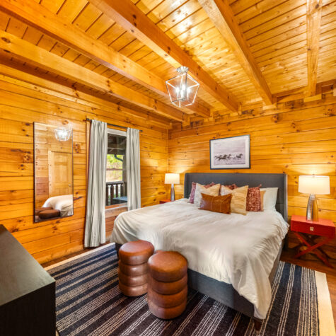 Bedroom shot of a STR property photographed in Pigeon Forge TN