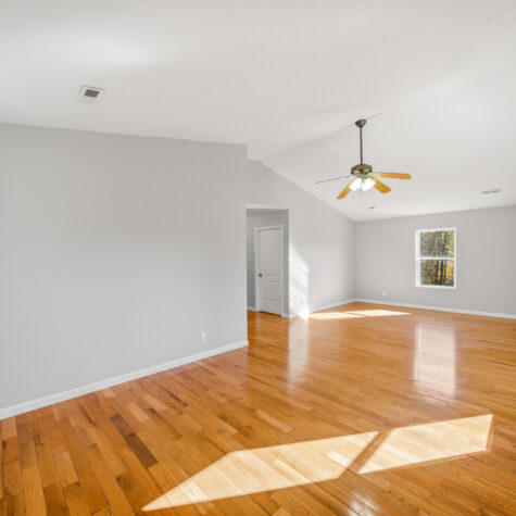 8715-Joe-Daniels-Rd-Knoxville-TN-18