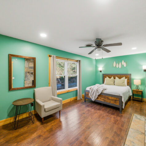 Bedroom Interior - 1613 Lake Drive, Gatlinburg, Tennessee