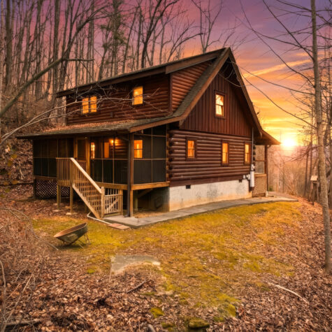 Sunset Cabin Exterior - 3124 Cherokee Valley Drive, Pigeon Forge, Tennessee