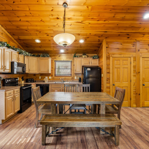 625-Gatlinburg-Falls-Way-Gatlinburg-TN-15