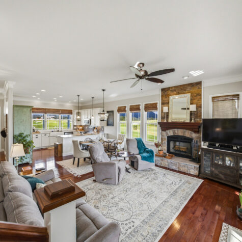 Living Room Interior - 7425 Mountain Glory Way, Corryton, Tennessee