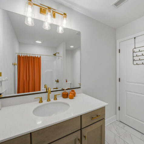 Modern Bathroom Vanity with Gold Fixtures &ndash; Farragut Tennessee