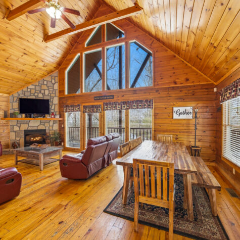 Vaulted Cabin Living Room with Stone Fireplace &ndash; Sevierville Tennessee