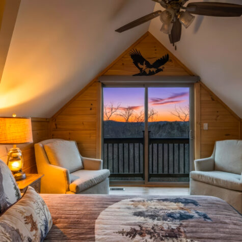 Mountain View Cabin Bedroom at Sunset &ndash; Sevierville Tennessee