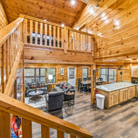 Open Concept Cabin Interior &ndash; Pigeon Forge Tennessee Real Estate Photography